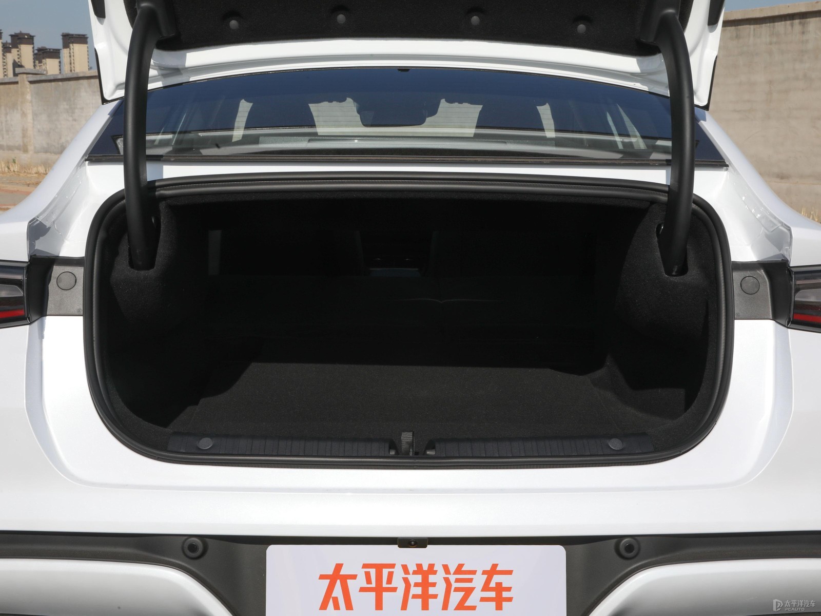 海豹06EV空間高清大圖