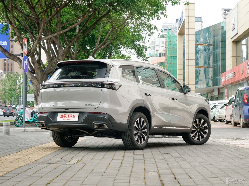 淺云灰瑞虎8 PLUS整車外觀外觀圖片