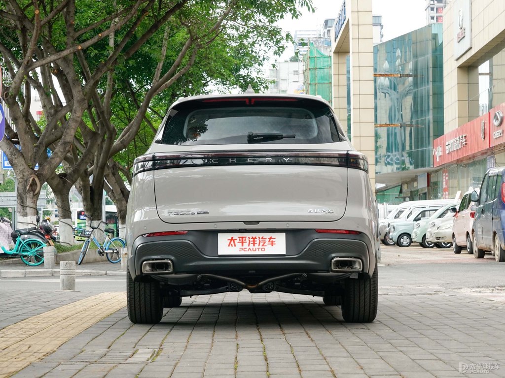 淺云灰瑞虎8 PLUS整車外觀外觀圖片