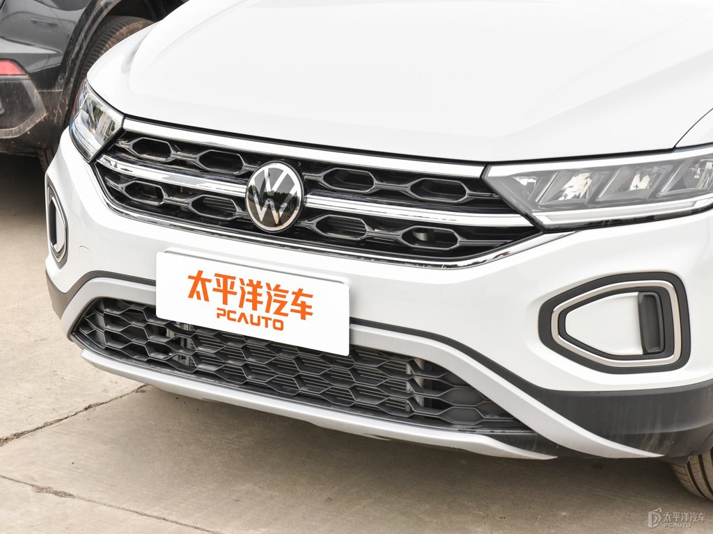 珠光白T-ROC探歌車頭外觀圖片