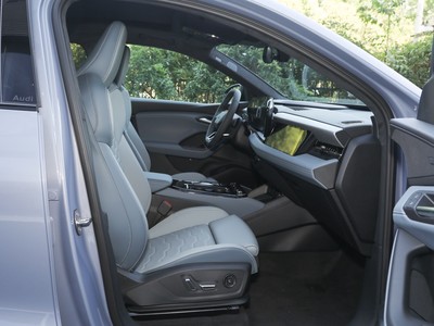 奧迪Q6L e-tron Sportback空間實(shí)拍圖