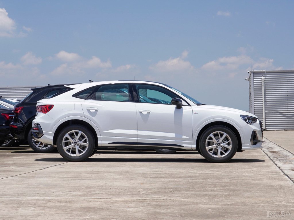 奧迪Q3 Sportback整車外觀外觀圖片