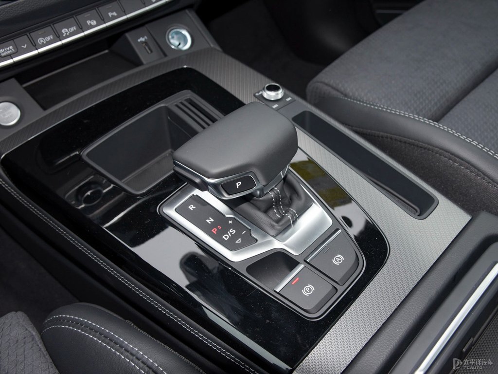 2022款0220t02奥迪q5lsportback自动版底盘怎么样02奥迪q5l