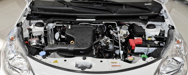 铃木新奥拓搭载的k10b发动机是一款高性能的小排量发动机,具有高功率