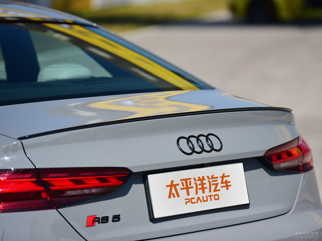 9t coupe 黑曜版 奧迪rs 5外觀設計樣