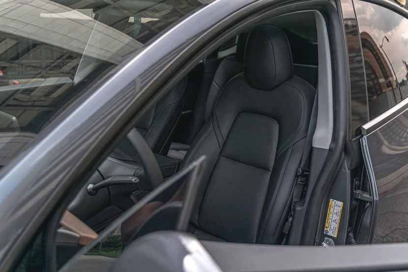 煮酒论英雄 极氪001对比特斯拉Model Y