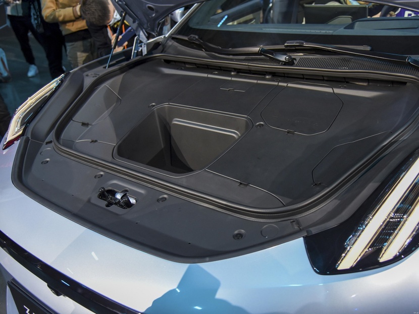 煮酒论英雄 极氪001对比特斯拉Model Y
