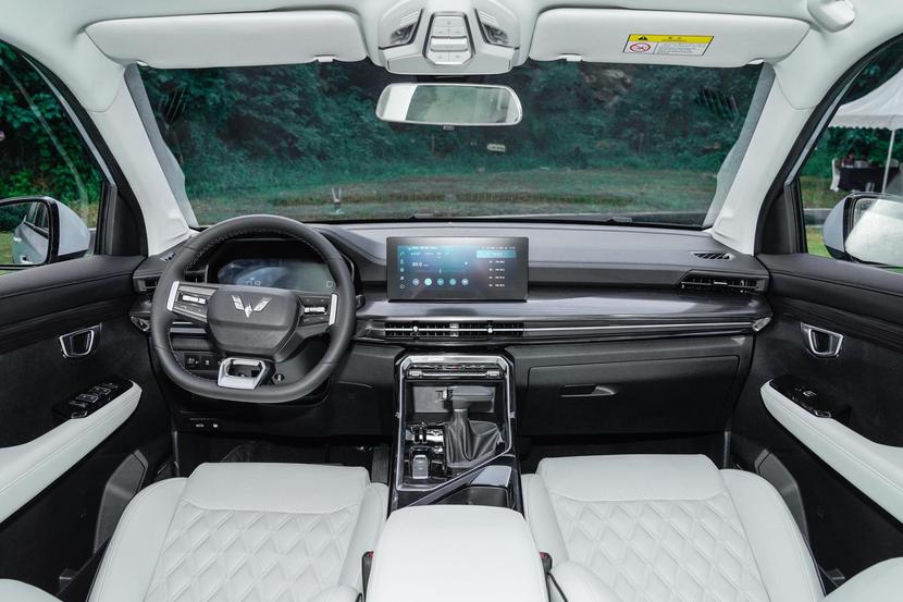 首款银标SUV 体验五菱星辰 起售价不到7万元实力如何？