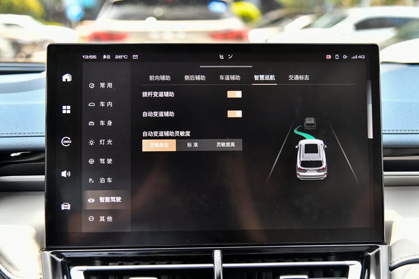 2021年上市的四款风格迥异的热门SUV，售价从10.98万到80万元