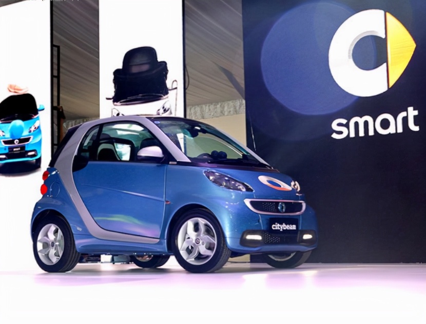奔驰设计吉利研发：国产smart概念车亮相，造型独特尺寸加大