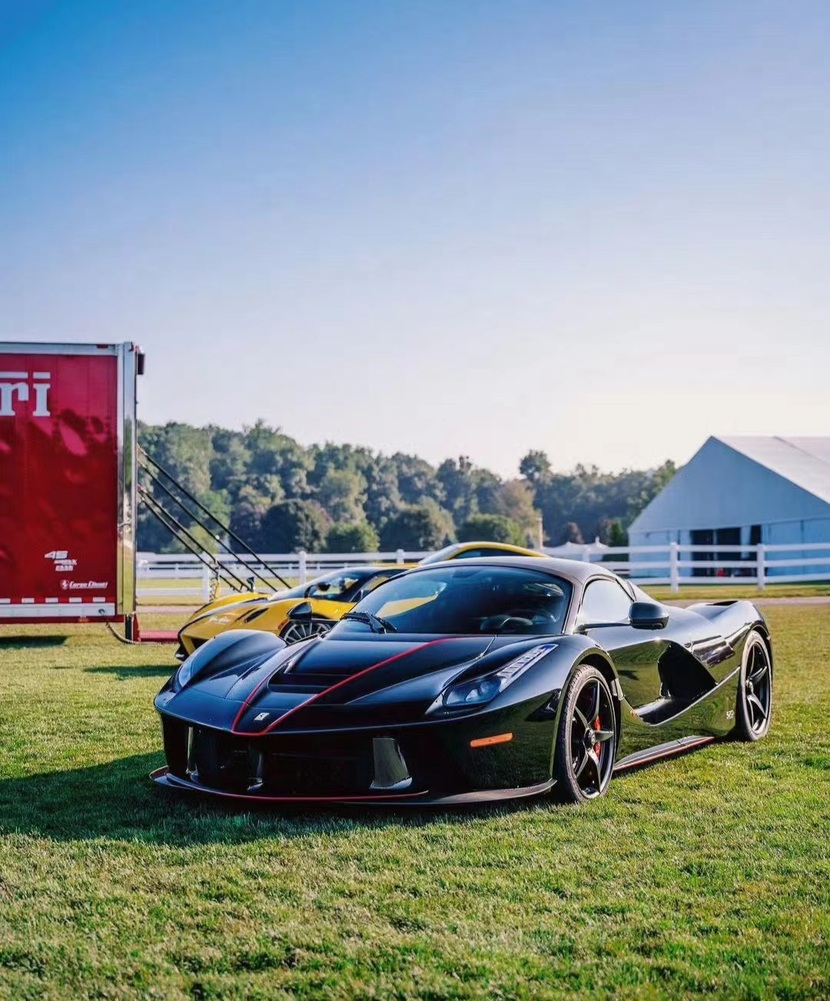 法拉利LaFerrari：性能超群，领跑超级跑车界