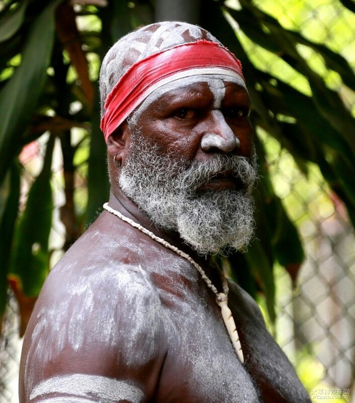 发几片澳洲游拍摄的土著人与美女