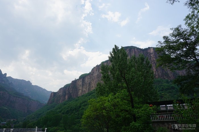 黑龍瀑飛流直下丹分溝別有洞天萬仙山景區之南坪