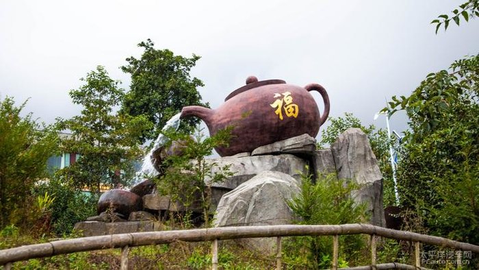 腾冲高黎贡山茶博园图片