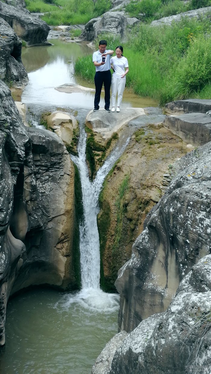 麟游县石鼓峡景区图片