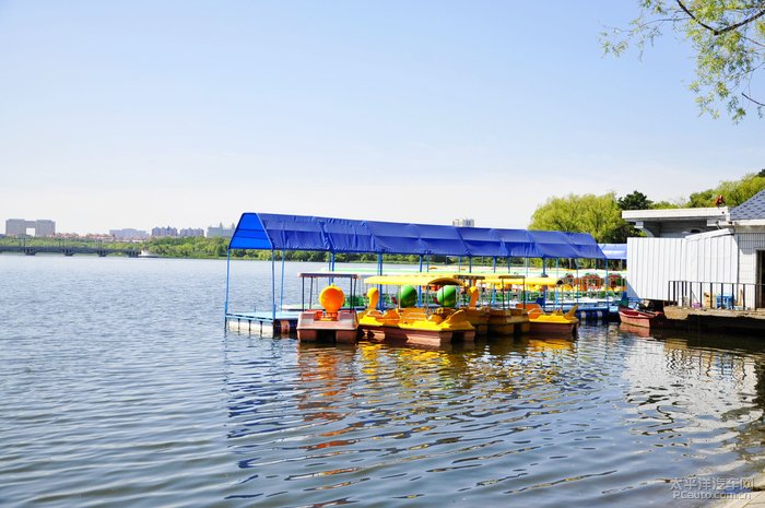 風景如畫的長春南湖公園