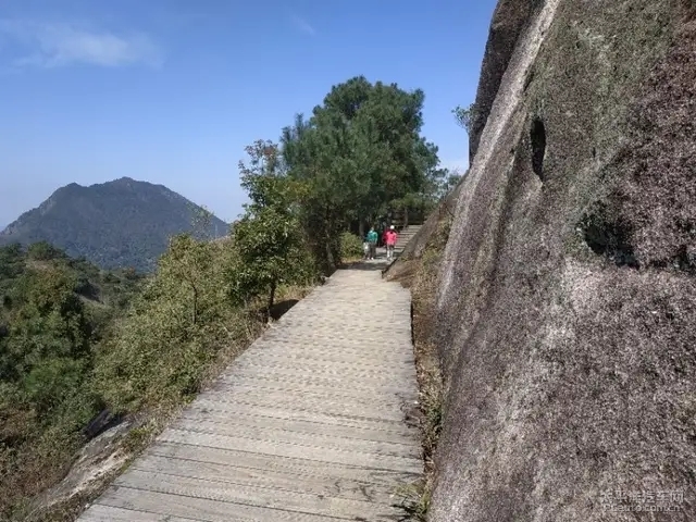 《溫州長安cs75官方車友會》大羅山龍脊風景