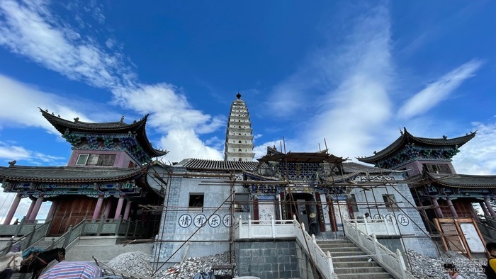 大理鸡足山游记———金顶寺