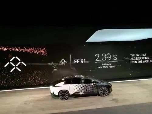 贾跃亭再度为新能源法拉第未来ff发声,贾老板到底什么时候回国?