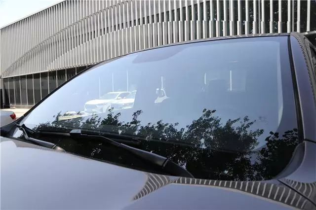 关于车窗玻璃的养护你了解多少?