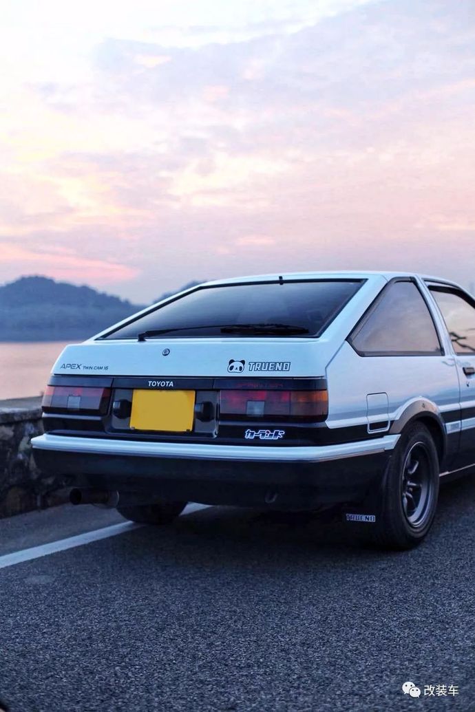 ae86和gt86同時出現在國內,兩位車主的玩車故事讓人感動!