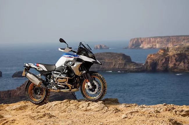 新一代水鸟!bmw r 1250 gs全解析