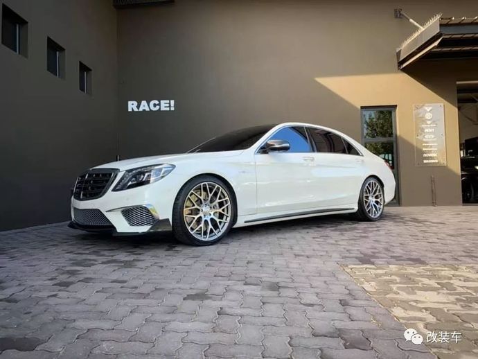 不甘平凡的梅賽德斯-amg s65 l,改裝後的姿態讓v12再次發光發熱!