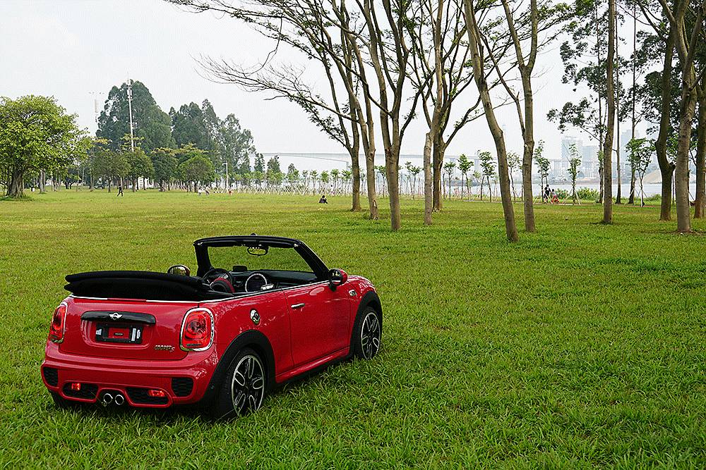 史上最帥的敞篷車非它莫屬了 試駕全新一代mini cabrio_太平洋號